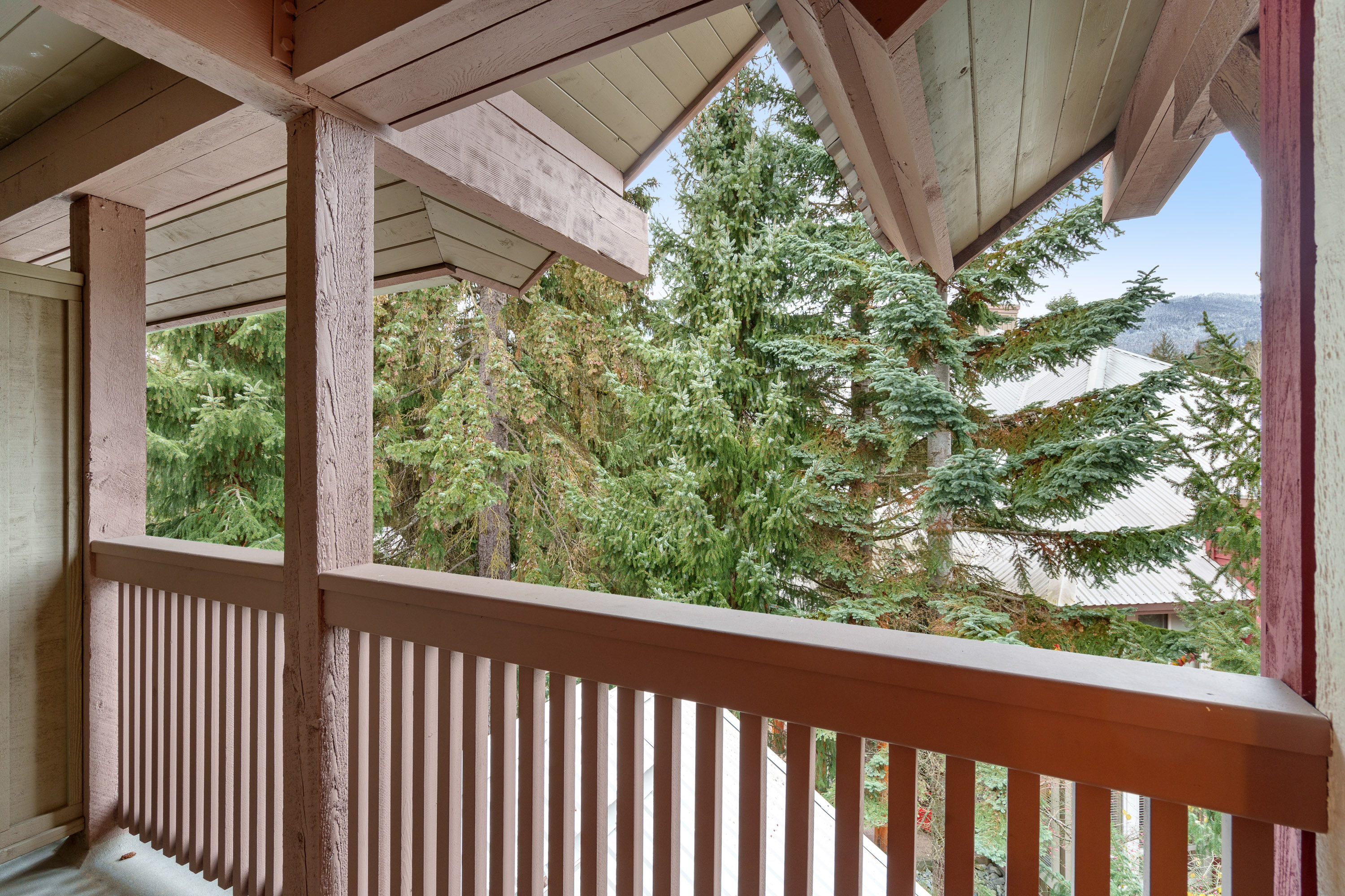 Northlands Symphony interior 18